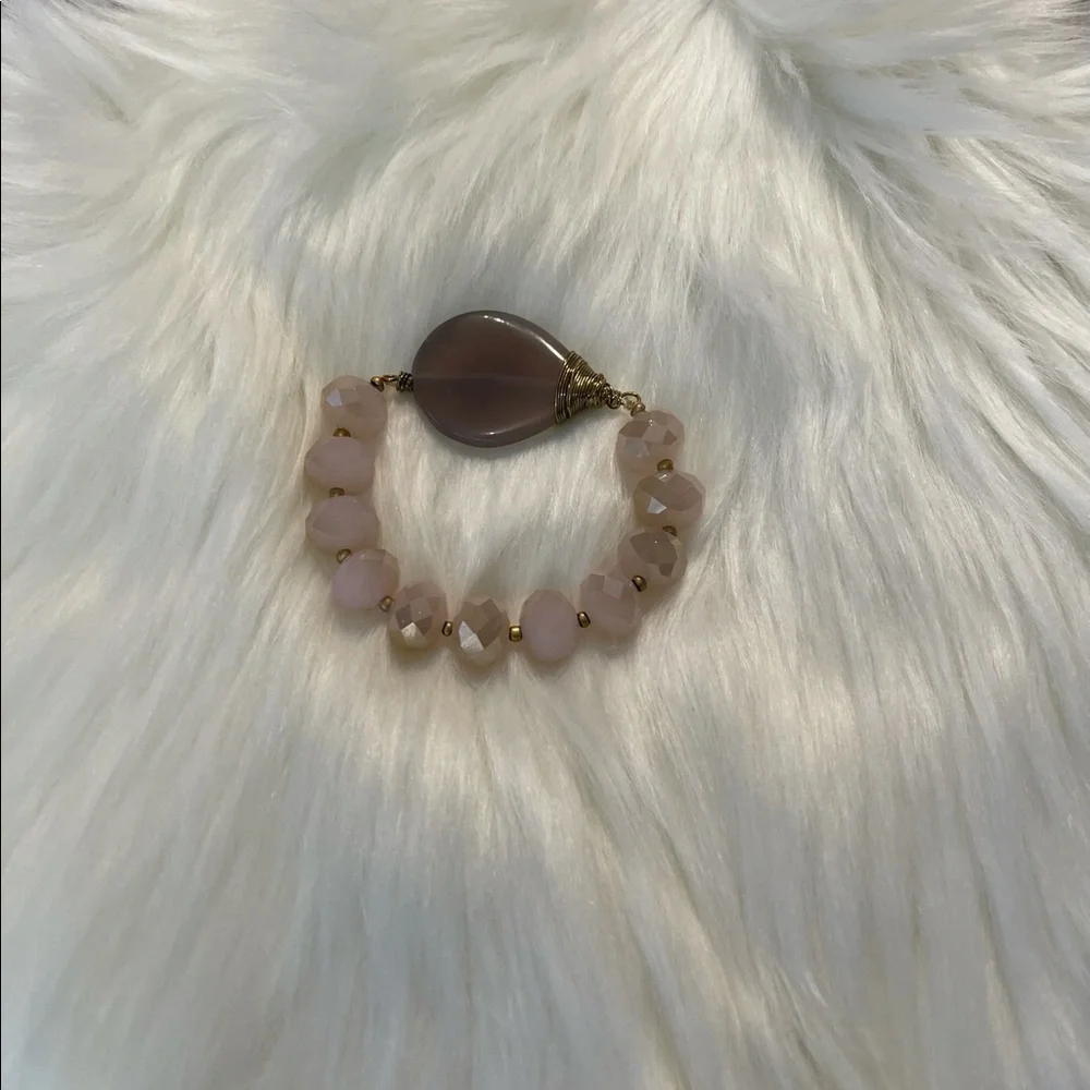 Chunky rose quartz bracelet